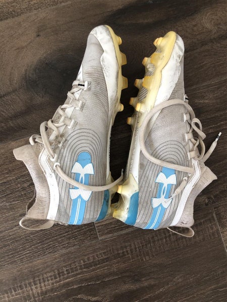 Under Armour Spotlight Cleats- Size 10 Mid Cut