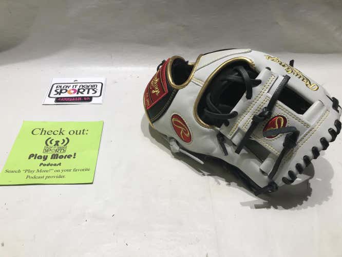 Rawlings Used Black Right Hand Throw 11.5" Baseball Glove