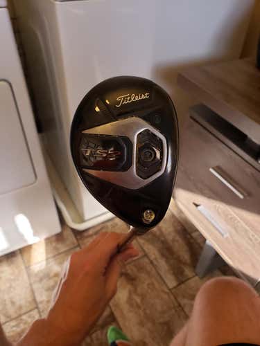 Used Men's Titleist Right Handed TS2 Hybrid Stiff Flex