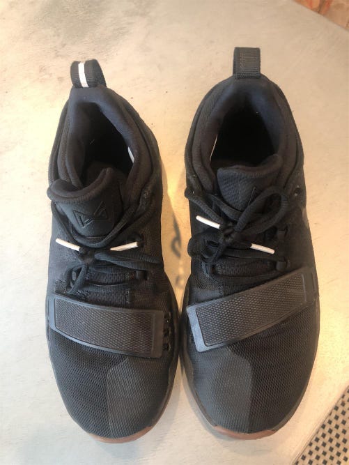 Black Kid's Size 7.0 (Women's 8.0) Nike Shoes