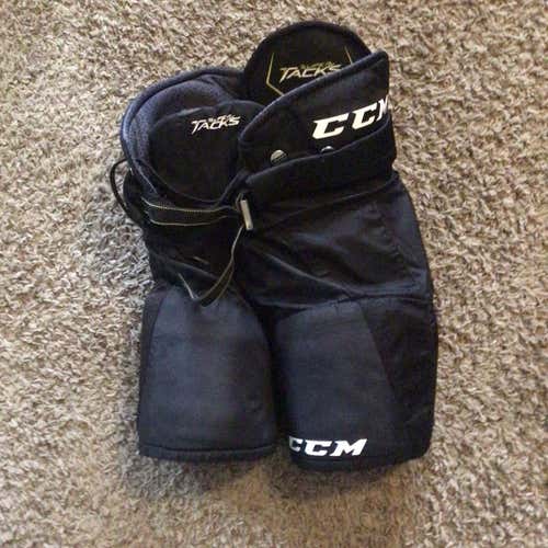 Black Youth Large CCM Super Tacks Hockey Pants