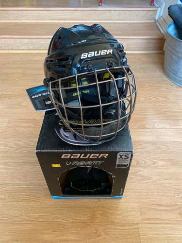 Black New XS Bauer Re-Akt Helmet Combo