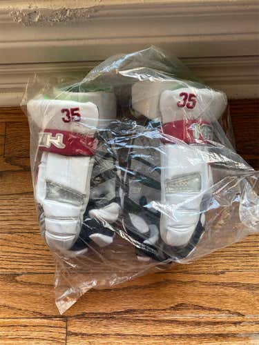 OU # 35 White New Player's Maverik M4 13" Lacrosse Gloves