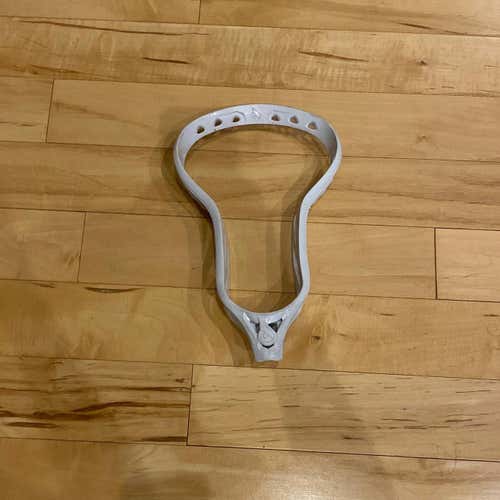 White Used Powell Unstrung Pioneer Head