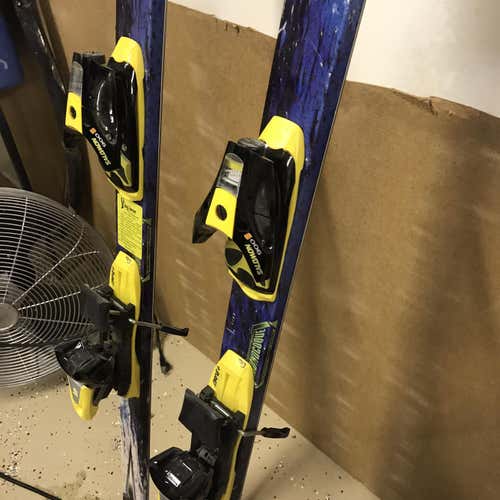 Men's  All Mountain Skis