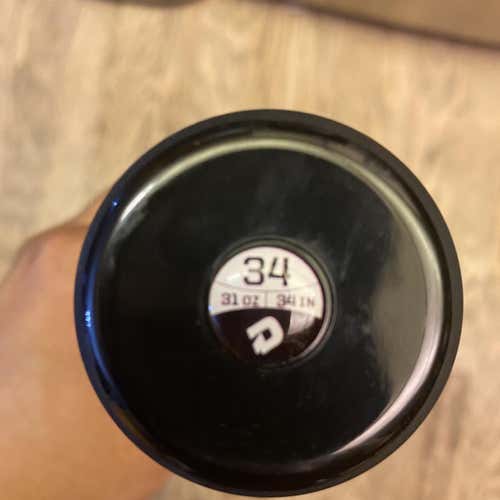 High School/College  Composite The Goods (-3) 31 oz 34" Bat