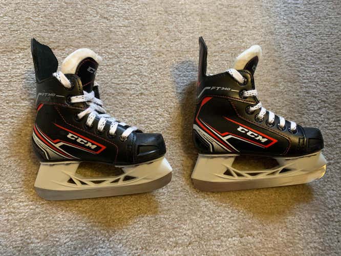 Youth CCM JetSpeed FT340 Hockey Skates Size 10D