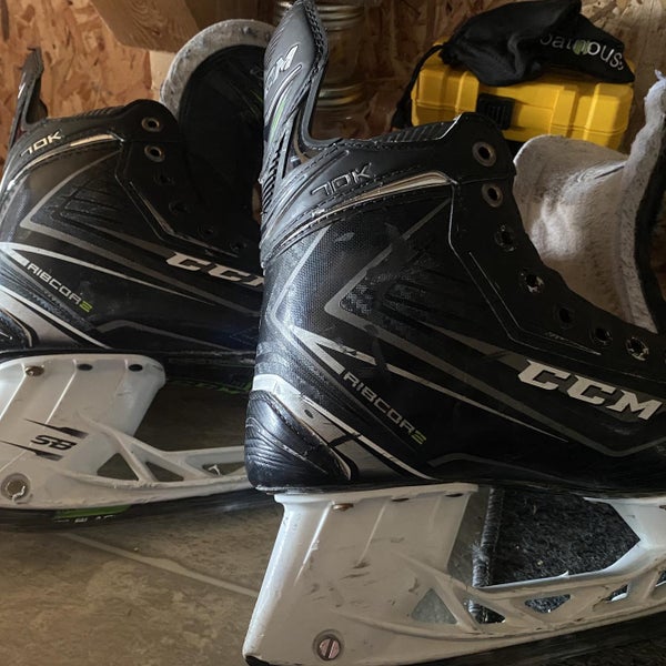 Senior CCM RibCor 70K Regular Width Size 7.5 Hockey Skates
