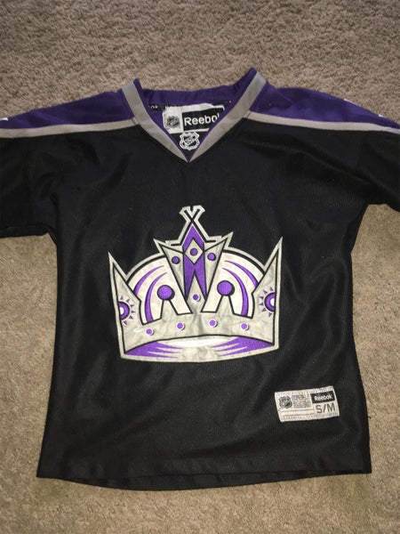 Los Angeles LA Kings vintage youth S/M hockey jersey sweater