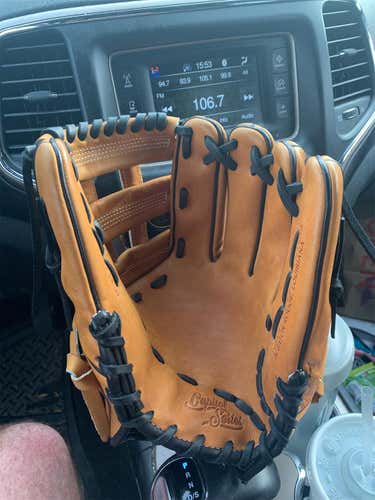 Brown Used Infield Capitol Series 11.5" Baseball Glove