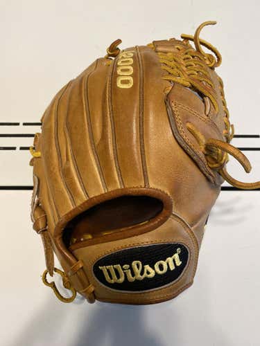 Pitcher's A2000 1796  11.75"
