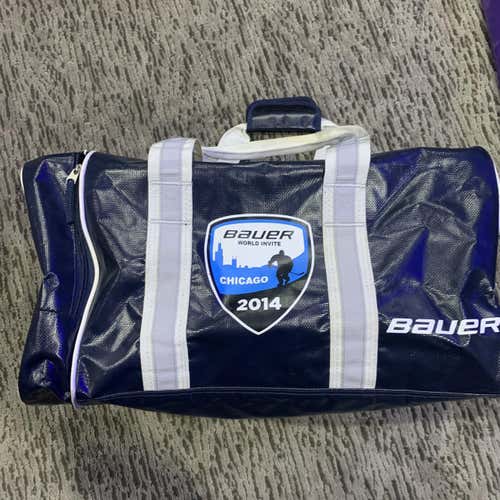 Coaches Duffle Bauer Bag 24”x14”x14” Navy Blue - NEW