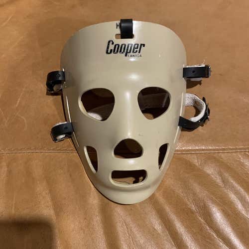 Vintage - Cooper HM7 Goalie Mask