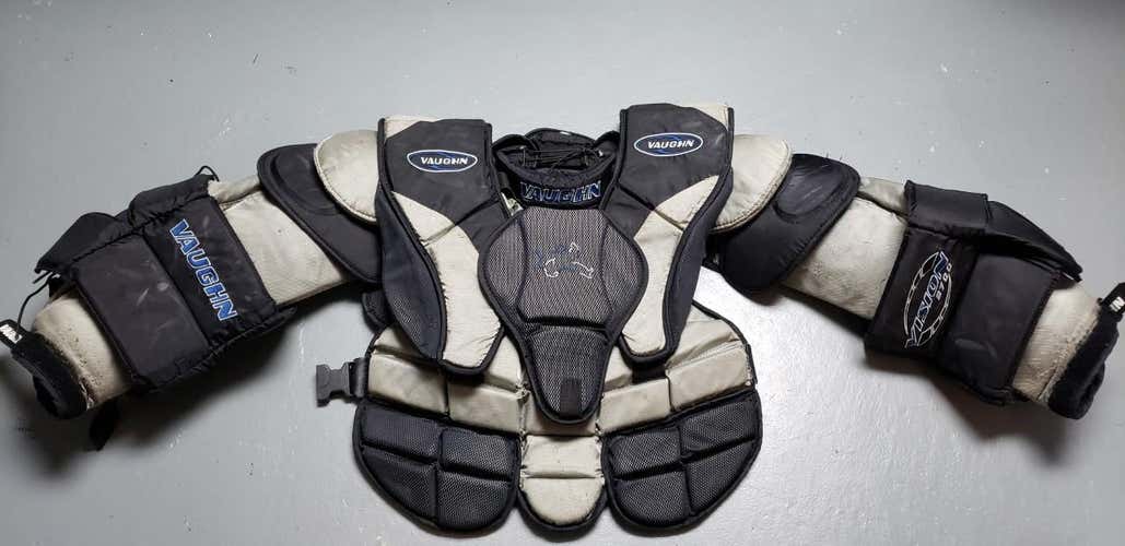 Used Senior Medium Vaughn Vision 3700 Goalie Chest Protector Pro Stock