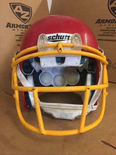 USED SCHUTT XP ADULT FOOTBALL HELMET - MEDIUM - SCARLET