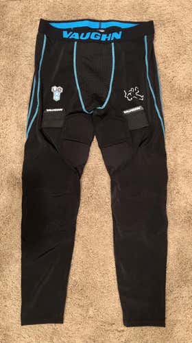 Used 2019 Vaughn Goalie VE8 Padded Compression Pants - Senior - Medium