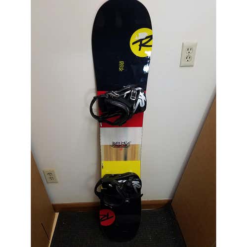 Used Men's Size 145cm Rossignol Jibfluence Snowboard With K2 Indy Bindings Soft Flex True Twin