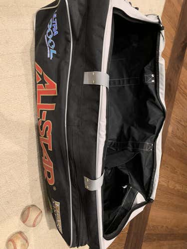 Used All Star Catching Bag (Black/Grey)