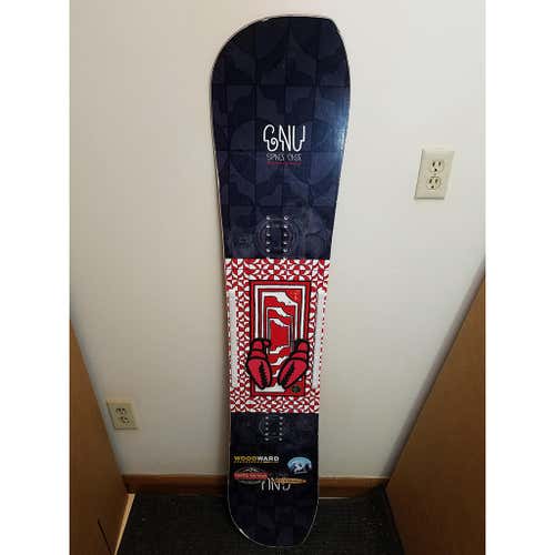 Used Men's GNU Size 150cm Spacecase Snowboard Without Bindings Medium Flex