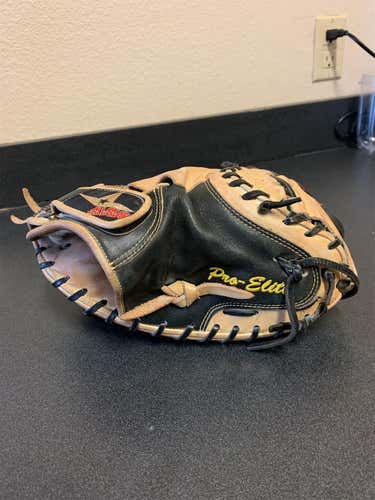 All Star Catcher’s Mitt CM3000XSBT