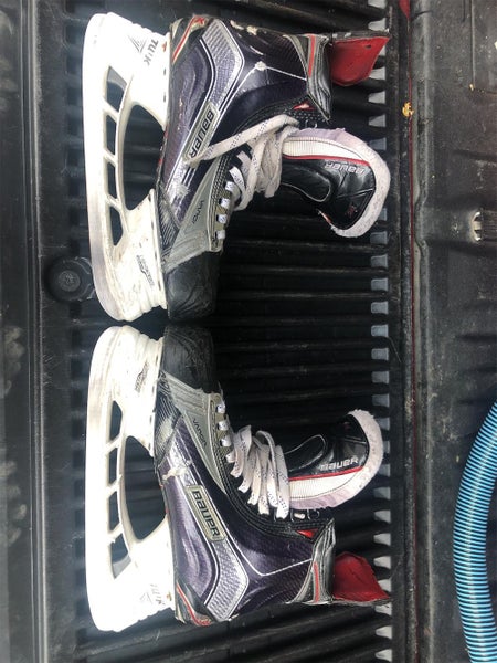 Senior Bauer Vapor 1X Regular Width Pro Stock Size 11 Hockey Skates