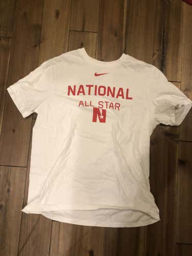 New Adult Large Nike Shirt