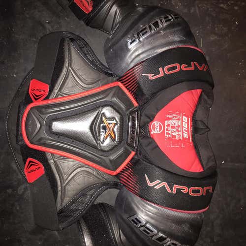 Senior Small Bauer Vapor 1X Lite  Shoulder Pads