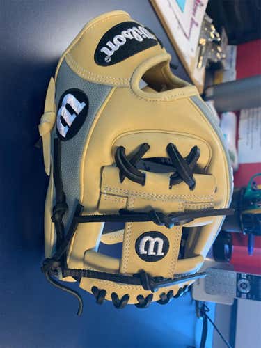Gray High School/College Infield A2000 11.25" Baseball Glove