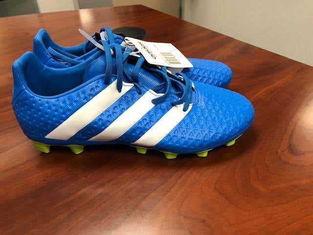 New Size 10 (Women's 11) Adidas ACE 16.4 FxG Football/Soccer Cleats