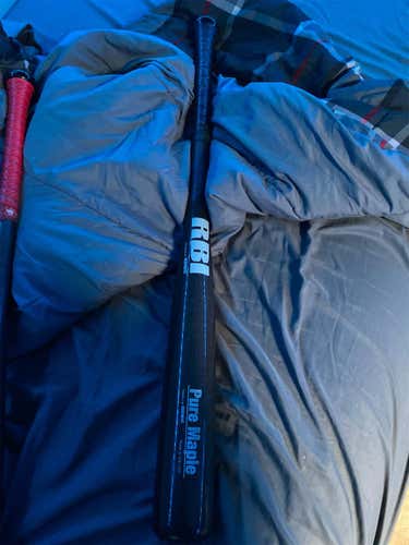 Used BBCOR Certified Wood Rbi (-3) 28 oz 31" Bat