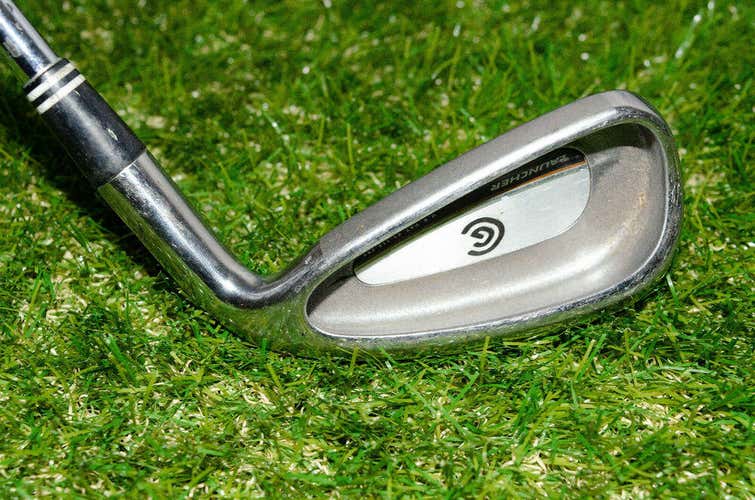 Cleveland	Launcher	6 Iron Right Handed 37" Steel Stiff New Grip