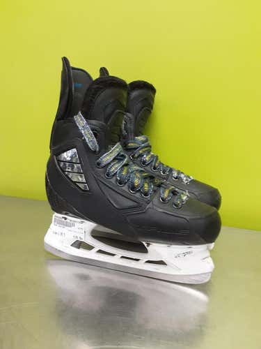 Used True Custom Junior 03.5 Ice Skates Ice Hockey Skates
