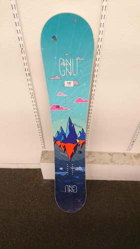 Women's 2019 GNU Velvet Snowboard (150cm)
