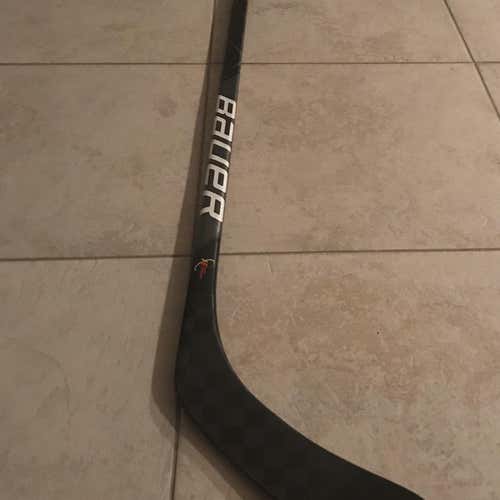 Senior Left Hand Vapor FlyLite Toe Pattern Pro Stock Hockey Stick