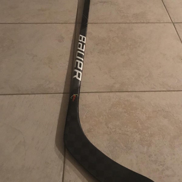 Senior Left Hand Vapor FlyLite Toe Pattern Pro Stock Hockey Stick