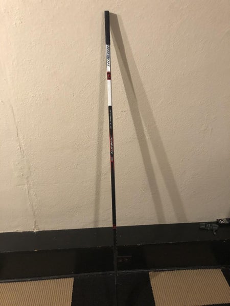 Used Senior Warrior Right Handed Dynasty HD1 Hockey Stick Heel Pattern