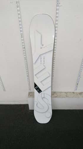 Men's 2018 YES Basic Snowboard (152cm)