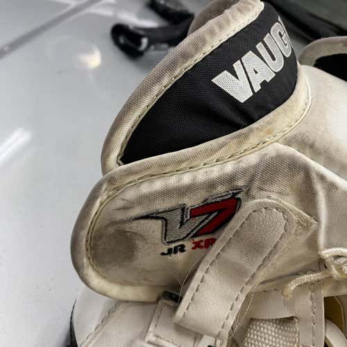 White Junior Regular Velocity V7