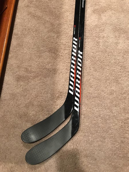 Senior Right Handed Covert QRE Pro Toe Pattern Pro Stock Hockey Stick