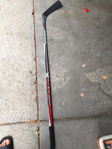 Intermediate Bauer Right Handed Vapor 1X Hockey Stick