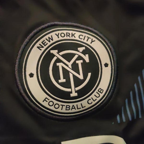 X \ New York City Football Club ב-X: 🆕🧢 @NewEraCap 🆕👕 @adidas 📍#NYCFC Team  Store at @yankeestadium