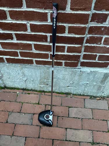 Used Women's Odyssey Right Handed Versa Putter 32"