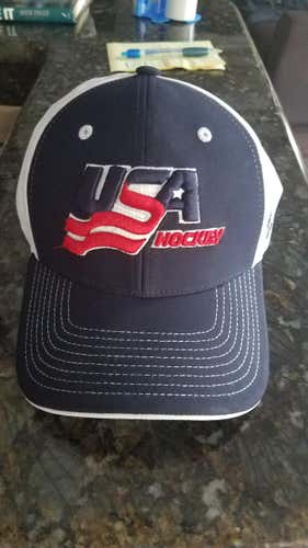 New Adult USA Zephyr Hat