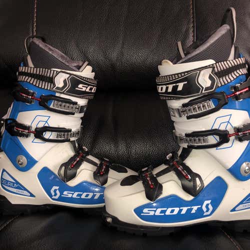 Used Scott Delirium FR 130 Flex Ski Boots