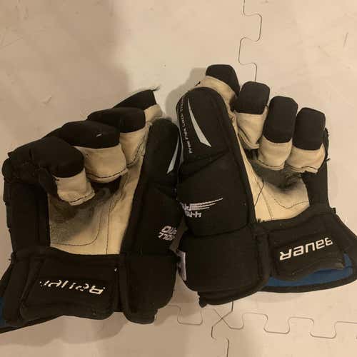Black Used Bauer 4 Roll 13"  Gloves
