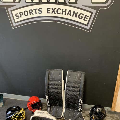 Black Senior 33" Regular Extreme Flex 4 Goalie Full Set