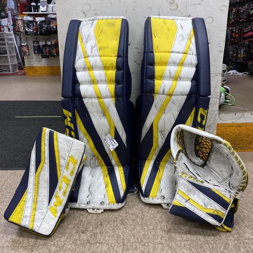 Senior 36" CCM Extreme Flex lll Sr Goalie Set. Leg Pads, Catcher And blocker