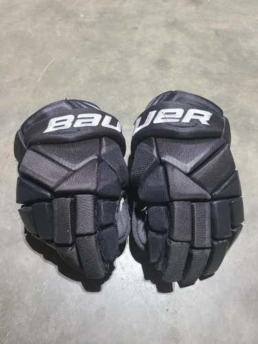 Black Used Senior Bauer Vapor X800 Gloves 14"
