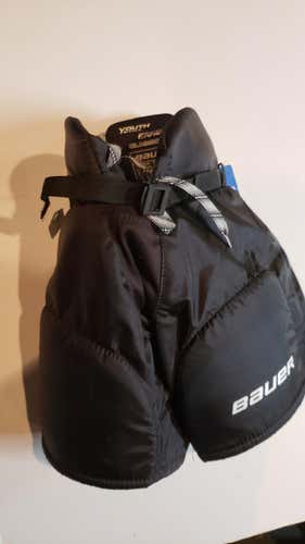 Used Youth Small Bauer Nexus 400 Hockey Pants