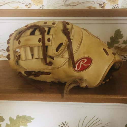 Adrian Gonzalez Pro Preferred Game day Model